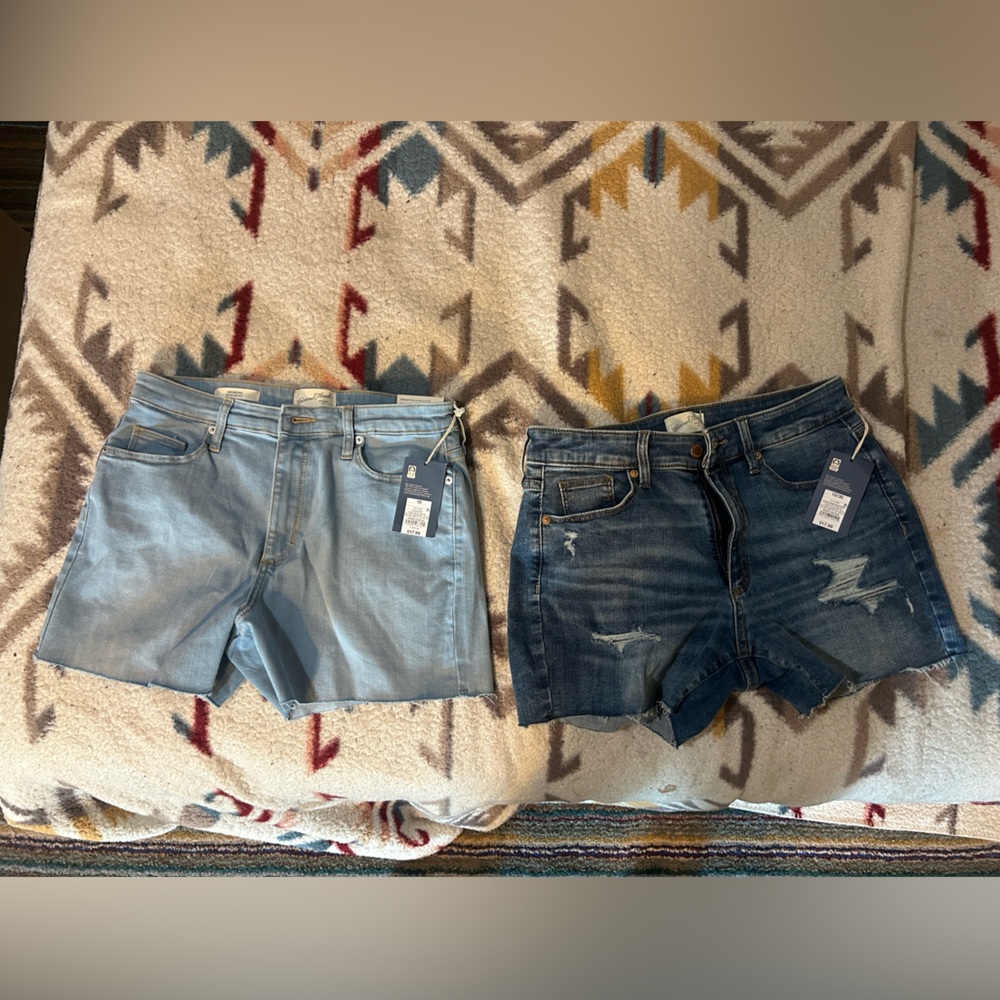 Universal Thread Blue Denim High-Rise Shorts (Pair)